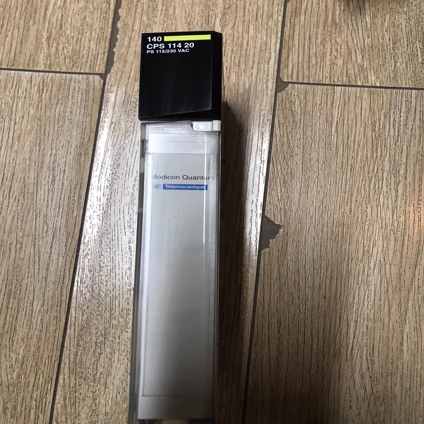 (设备配件)SCHNEIDER 140CPS11420库存7 成色好21