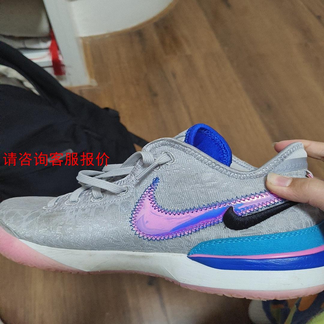 【环球】詹姆斯布朗尼1代只穿过6次洗过一次还没有踩开二手商