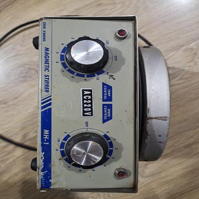 [德峰]MAGNETIC STIRRER加热恒温磁力搅拌机 MH-1