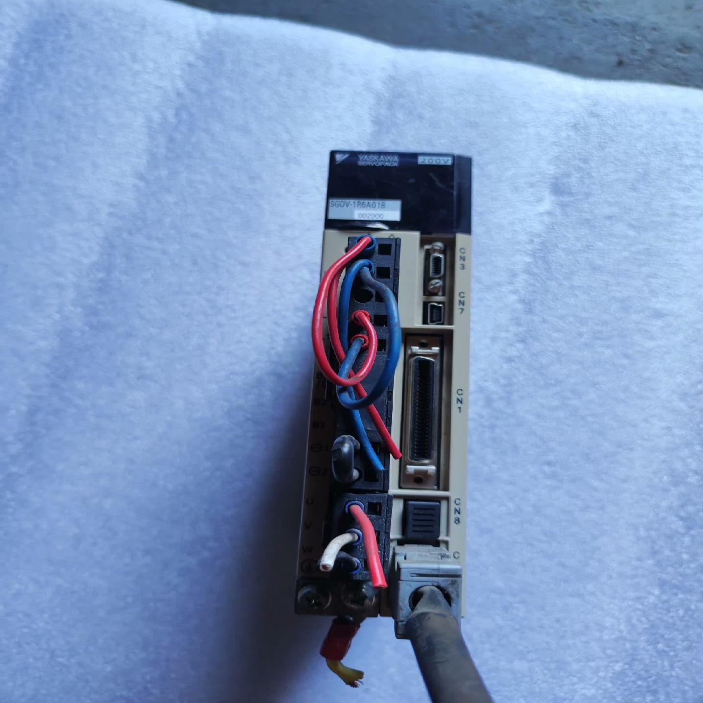 （设备配件），R6A01B002000驱动器安川拆机SGDV-伺服包好1