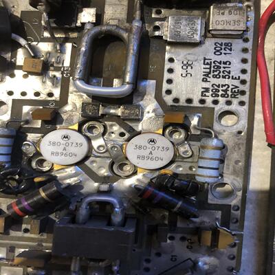 {莱茵电子商行}308-0739高频管记得是替代MRF150