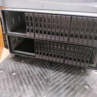 IBM 00AR108 v3500/v3700控制器   双