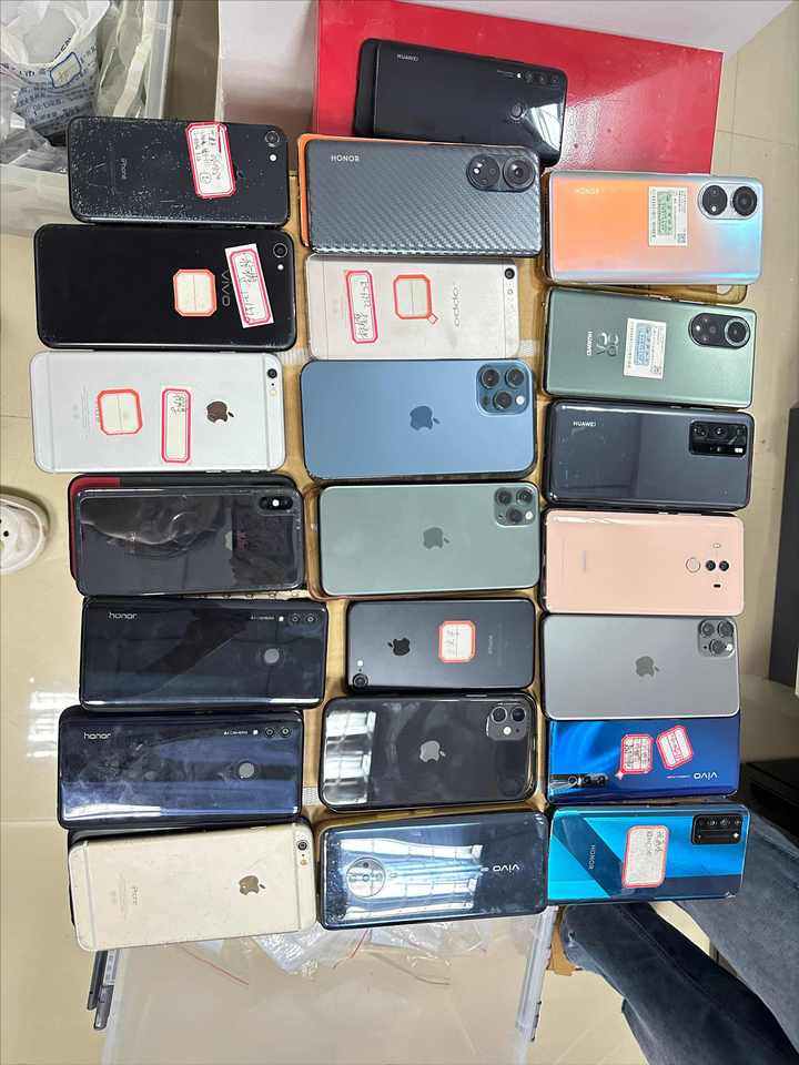 1月8日福州公安局手机、电脑等涉案财物共204件网络拍卖公告