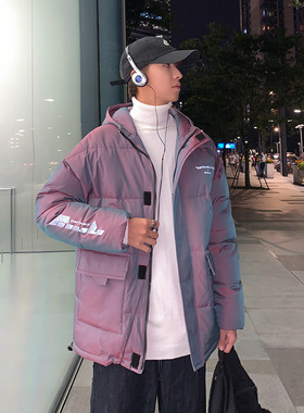 Men's down jacket in winter is fashionable冬季变色龙