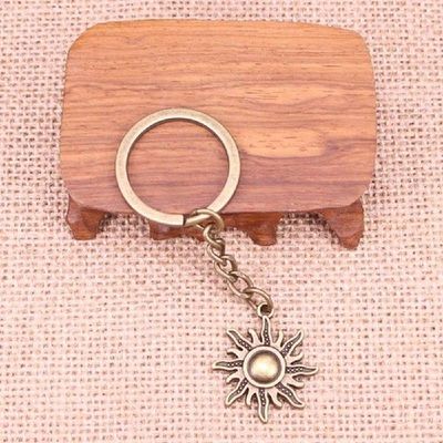 20pcs New Fashion Keychain 28x25mm sun sunburst Pendants