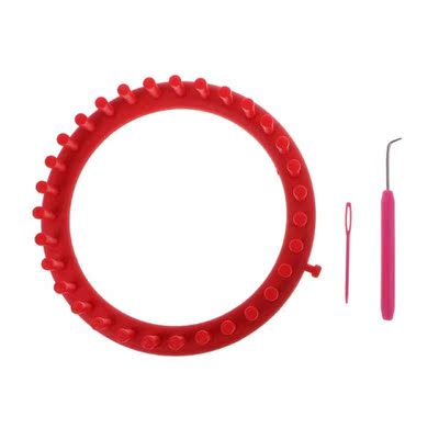 Classical Round Circle Hat Red Knitter Knifty Knitting Knit