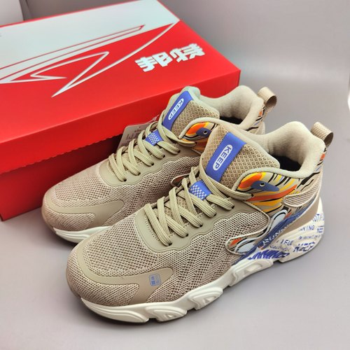 邦特加绒男生系带透气保暖运动鞋