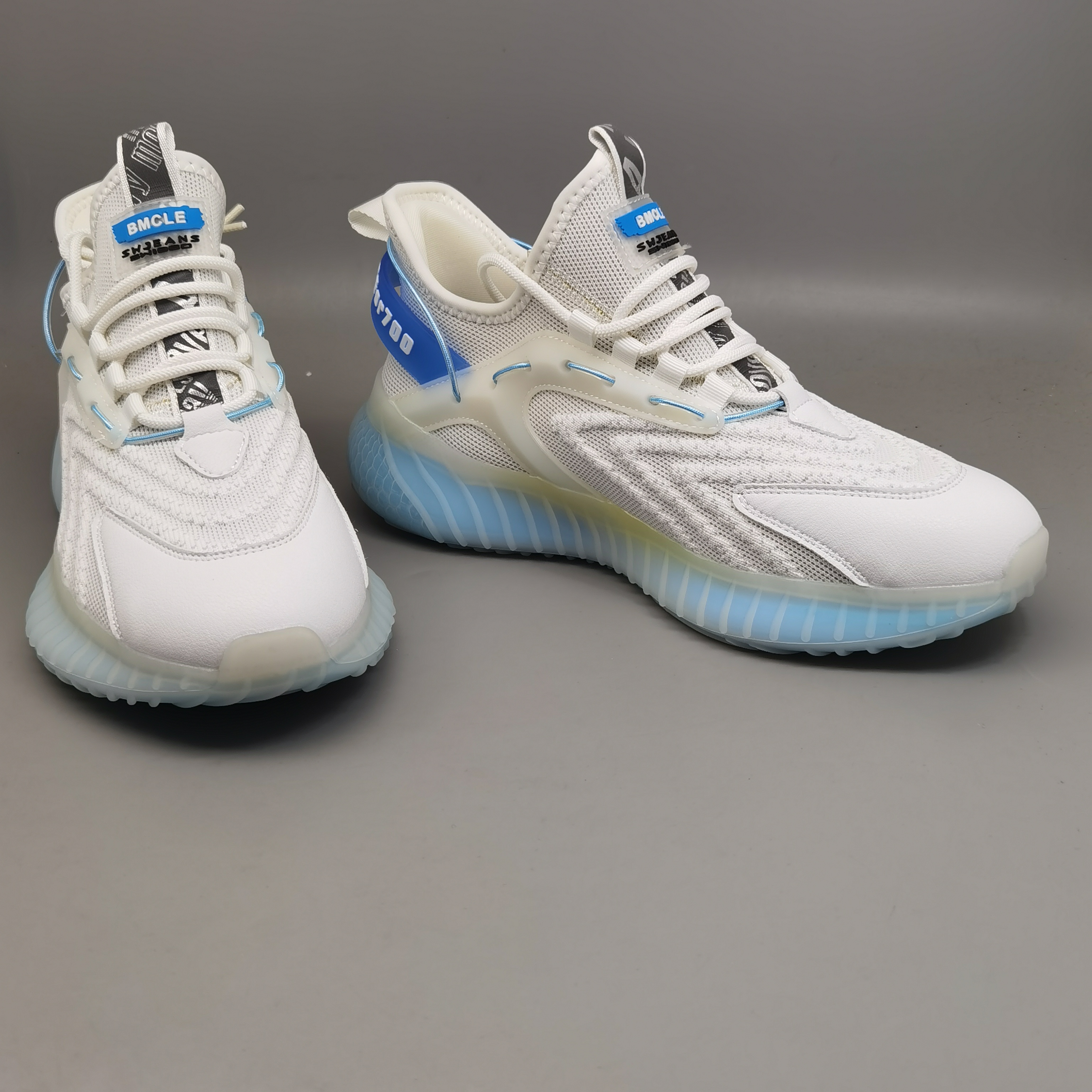 工厂订单特价男鞋夏季透气2025年新款潮爆米花网面运动鞋飞织超火