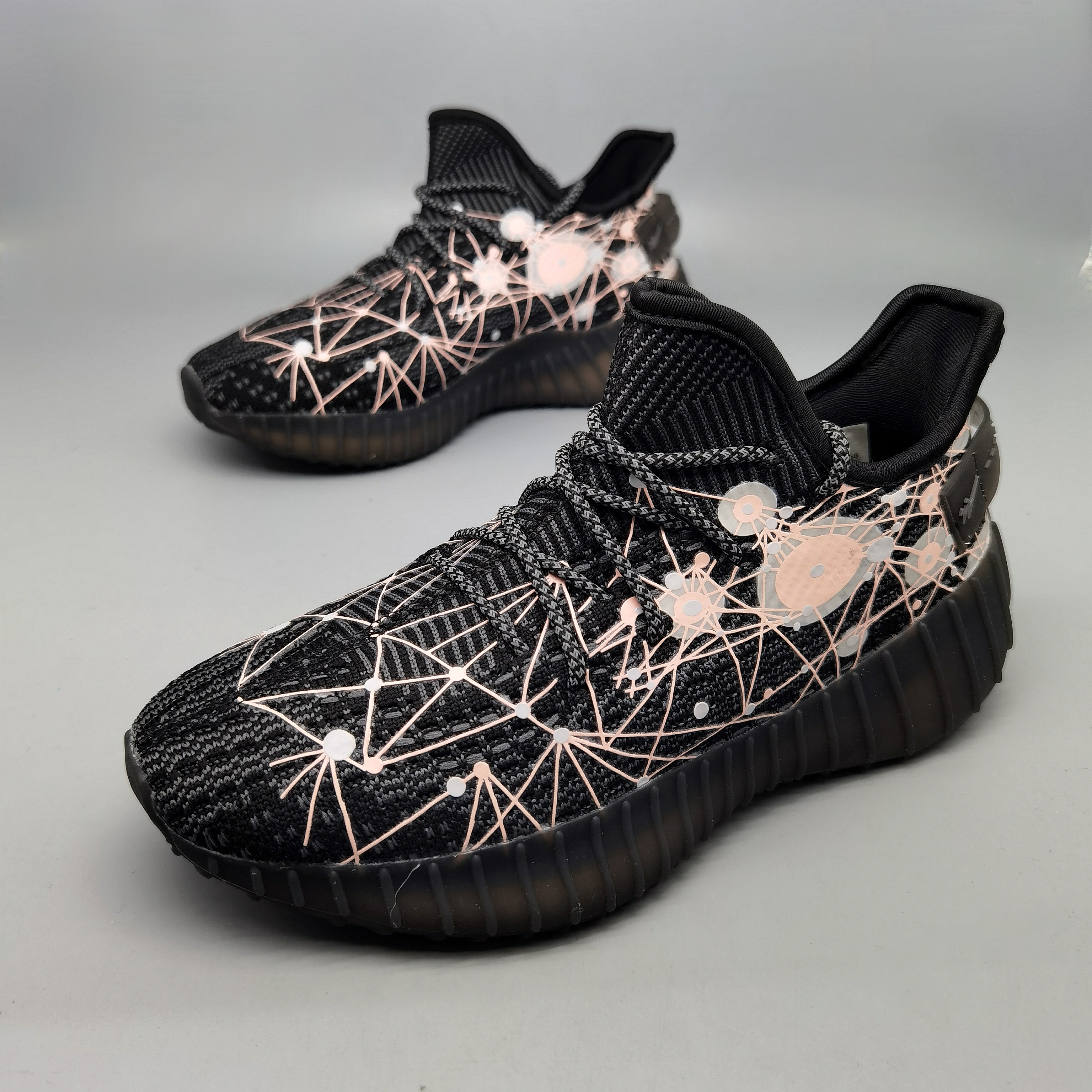 断码特价椰子鞋女鞋春秋针织跑步鞋透气青少年飞织网面休闲运动鞋