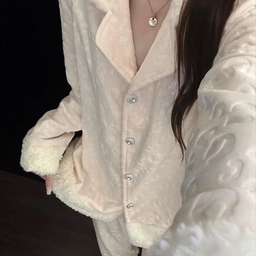 XIA夏夏-女秋冬季保暖甜美风加绒保暖可外穿家居服睡衣套装FC061