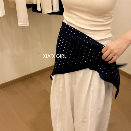 XIA夏夏丝绒三角巾屁帘百搭高级感丝巾轻奢腰巾围巾丝巾FC3570MY