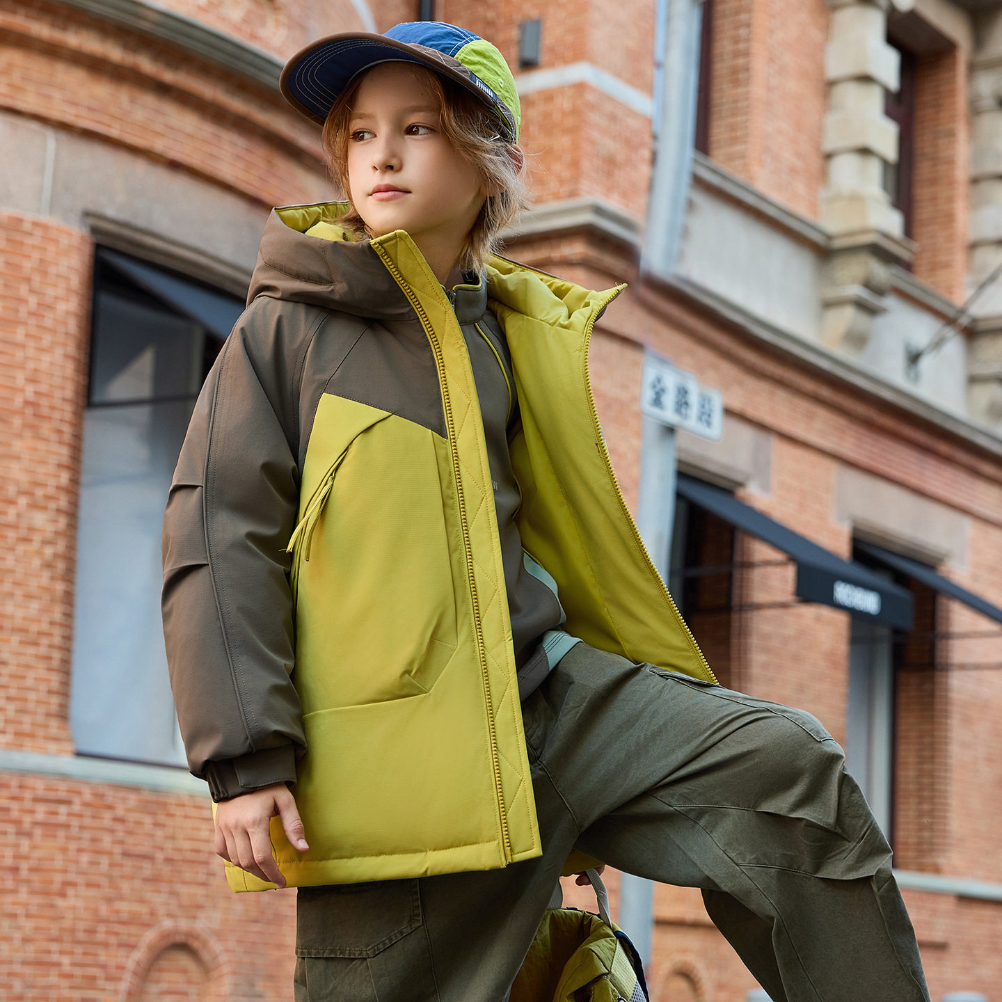 儿童羽绒服男童中长款2025新款中大童男孩连帽冬季拼接时尚外套潮,童装/婴儿装/亲子装,羽绒服,淘宝优惠券,粉丝福利购,淘宝优惠卷