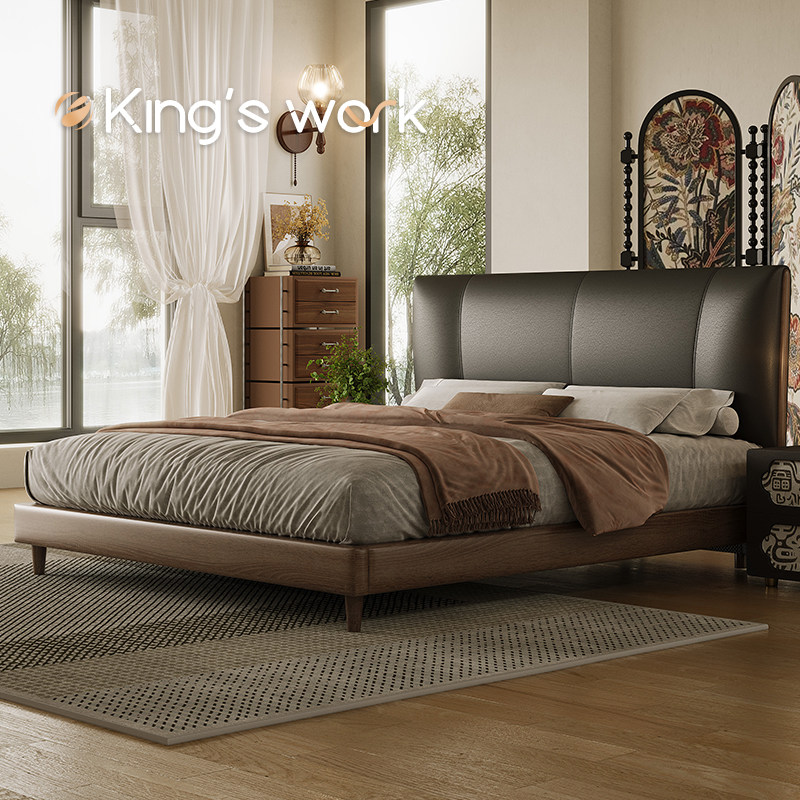 2025新款高端中古复古现代简约真皮主卧大床实木软包靠背头层牛皮