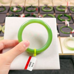 V6碧玉老料果阳绿翠阳绿无包容5556毕业收藏级正价48500