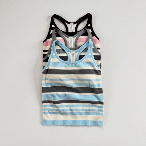 一体式长款跑步运动健身美背