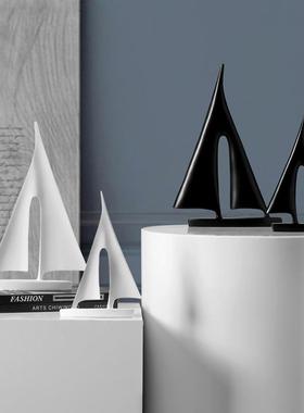 北欧现代简约帆船小摆件树脂工艺品创意客厅办公室桌面家居装饰品