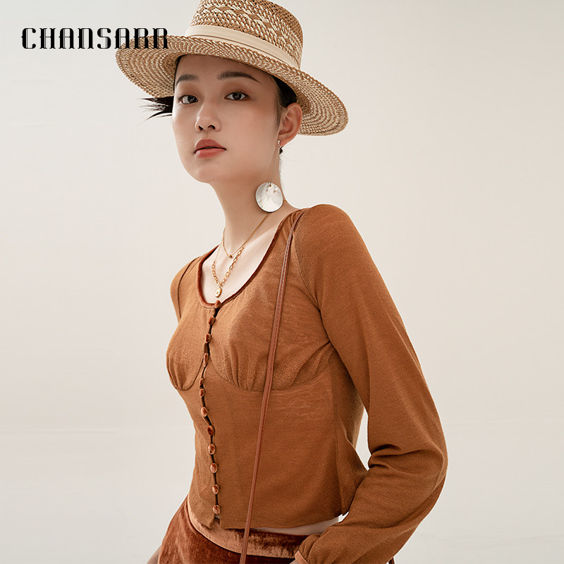 香莎CHANSARR 法式浪漫气质上衣 纯色灯笼袖短款套头针织衫