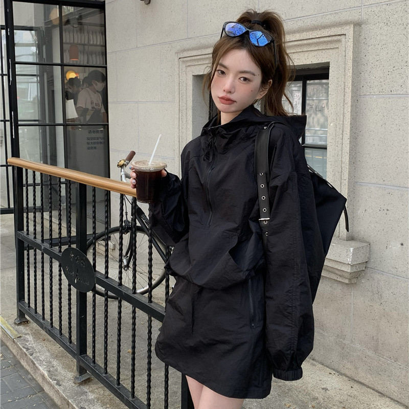 简约纯色运动套装冲锋衣连帽外套