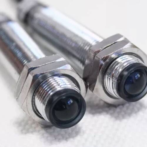 对射光电开关E3F1-3DP1/P2-3L三线PNP常开DC12V24V36V常闭感应3米