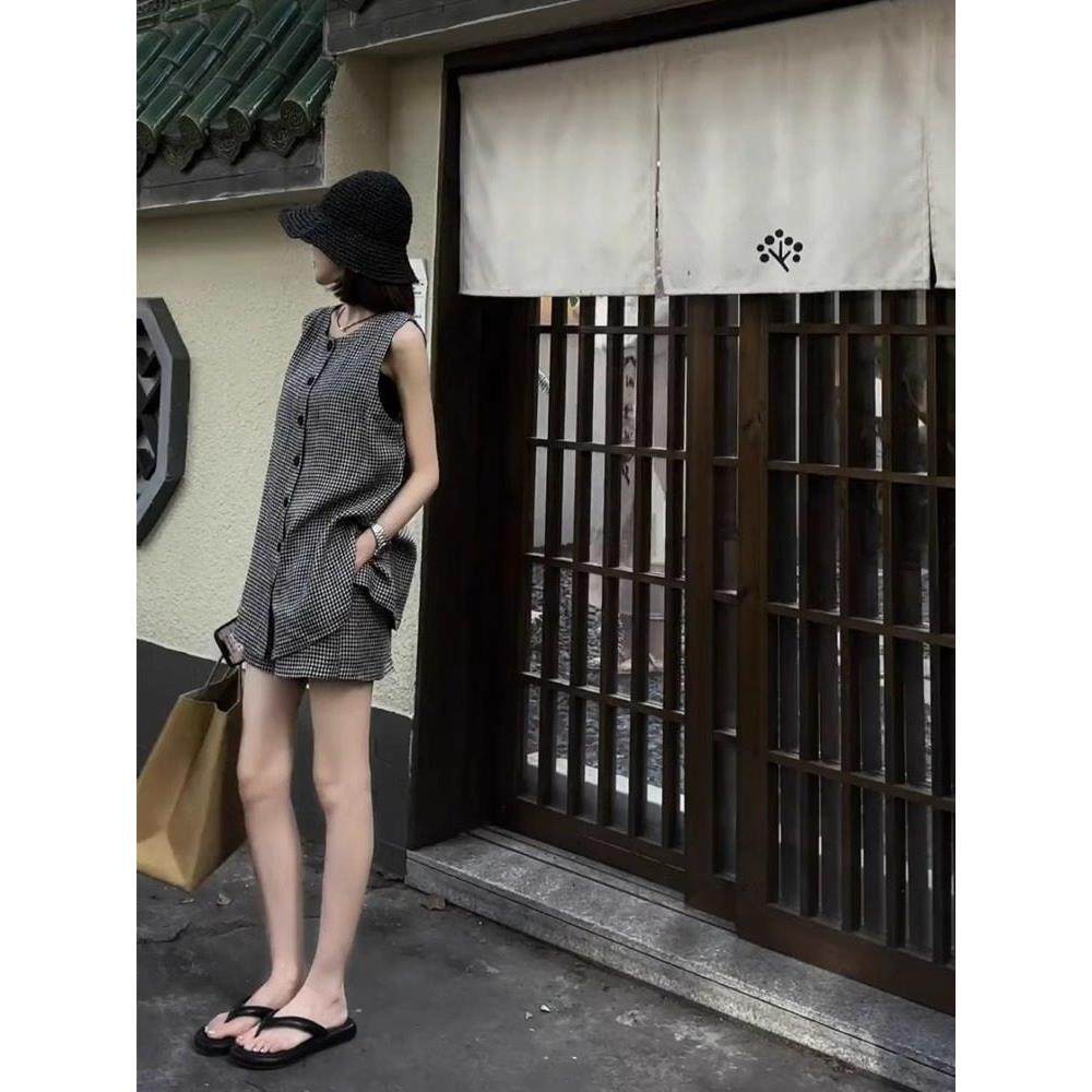 tach damas法式时髦黑白格子马甲气质百搭背心上衣短裤女两件套,女装/女士精品,大码半身裙,淘宝优惠券,粉丝福利购,淘宝优惠卷
