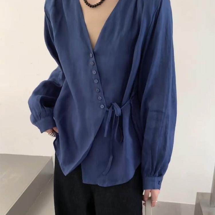 法式rouje damas深蓝色V领斜襟系带长袖衬衫通勤穿搭显瘦小上衣女