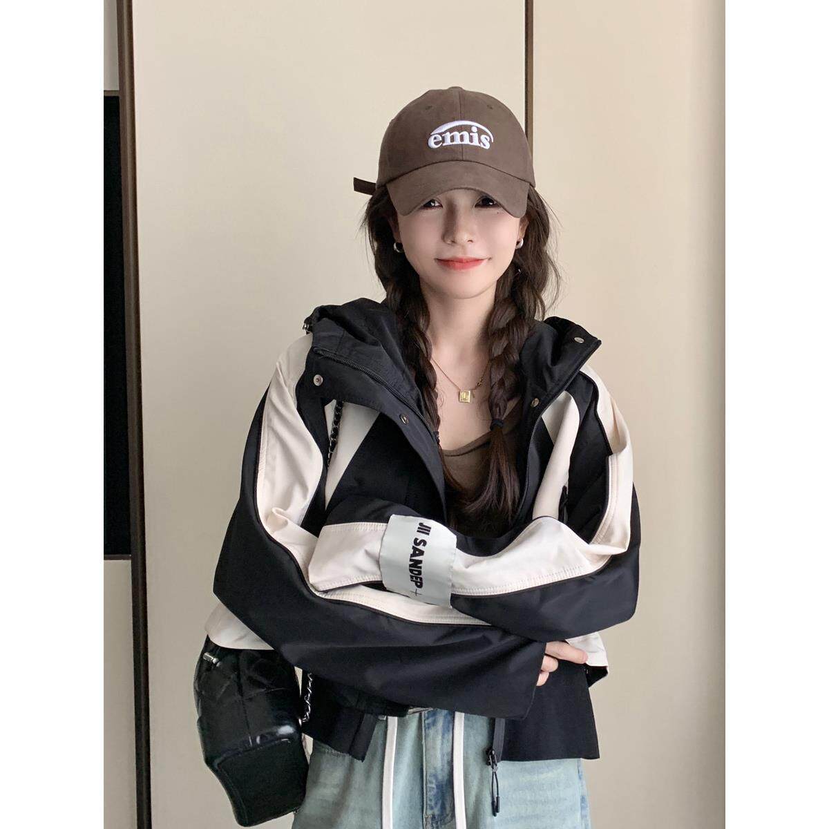 IT UNDER GARDEN 工装风衣夹克外套女春2025新款短款棒球服冲锋衣