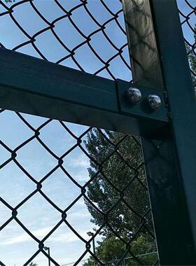 勾场运动场花铁围栏网丝 墨绿色篮球场菱形孔SKC防护网 体育场球