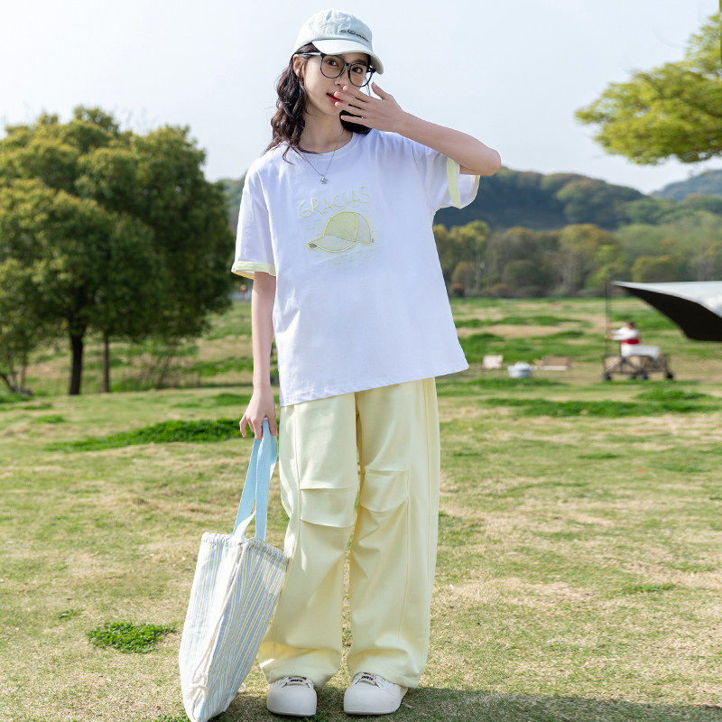 专柜女童夏季网红套装2026新款女孩洋气时髦短袖T恤休闲阔腿裤两