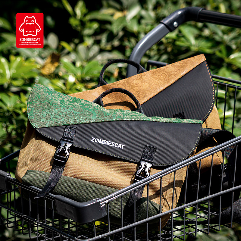 魔鬼猫斜挎包单肩休闲邮差包多功能大容量男士包2026新款爆款时尚,箱包皮具/热销女包/男包,男士包袋,淘宝优惠券,粉丝福利购,淘宝优惠卷