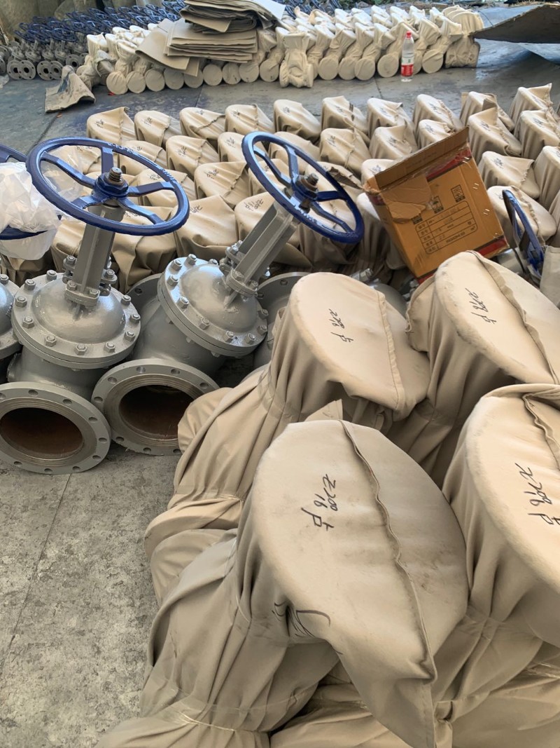 J41H 16C 锅炉蒸汽阀门高温碳钢铸钢法兰截止阀DN25 DN50 DN200