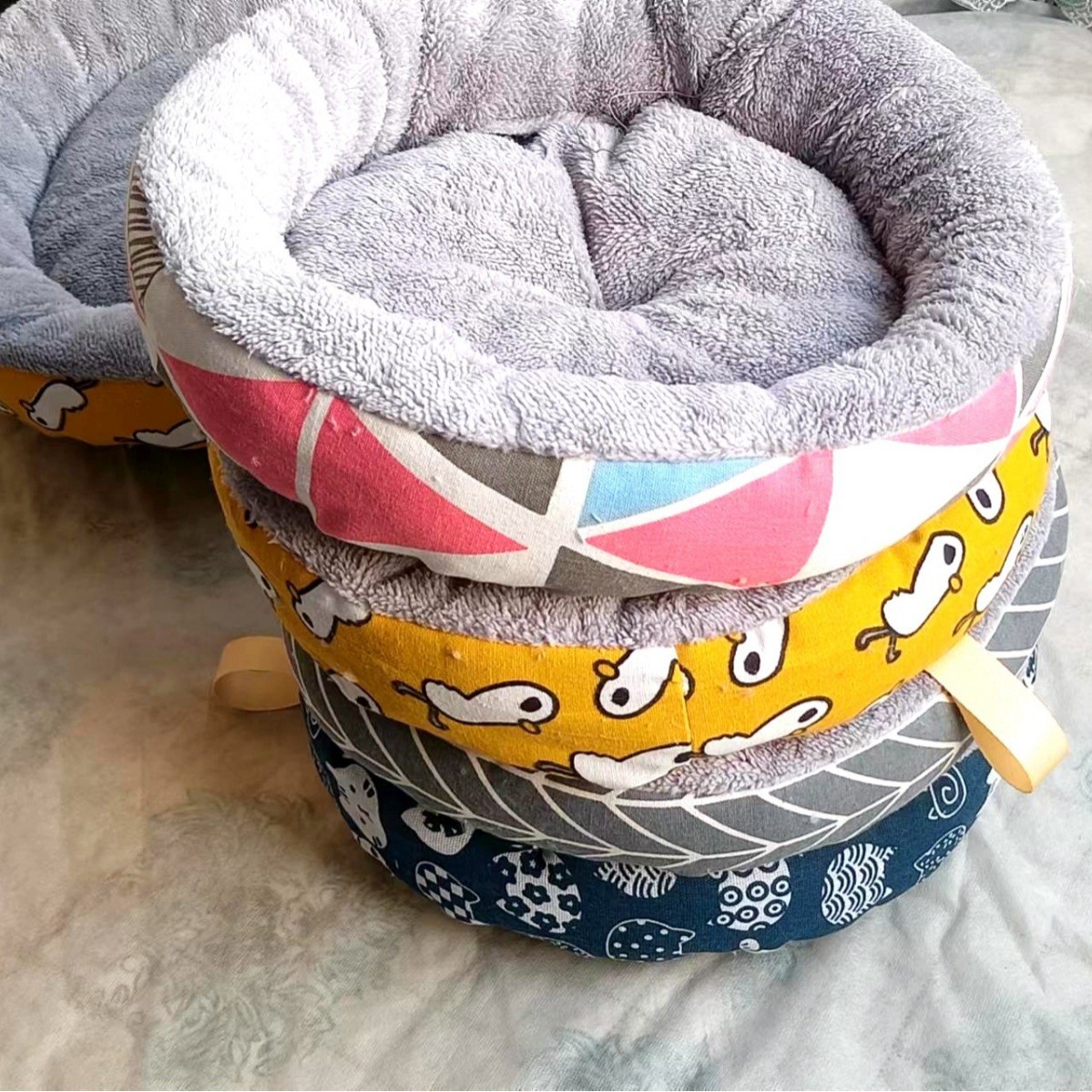 宠物用品凉席猫窝狗窝垫圆形棉窝犬猫冬夏通用厂家批发dog狗床bed