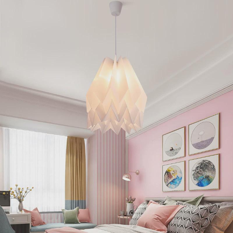 卧室吊灯公主温馨浪漫北欧ins少女房间云朵松果松花灯饰卧室灯具