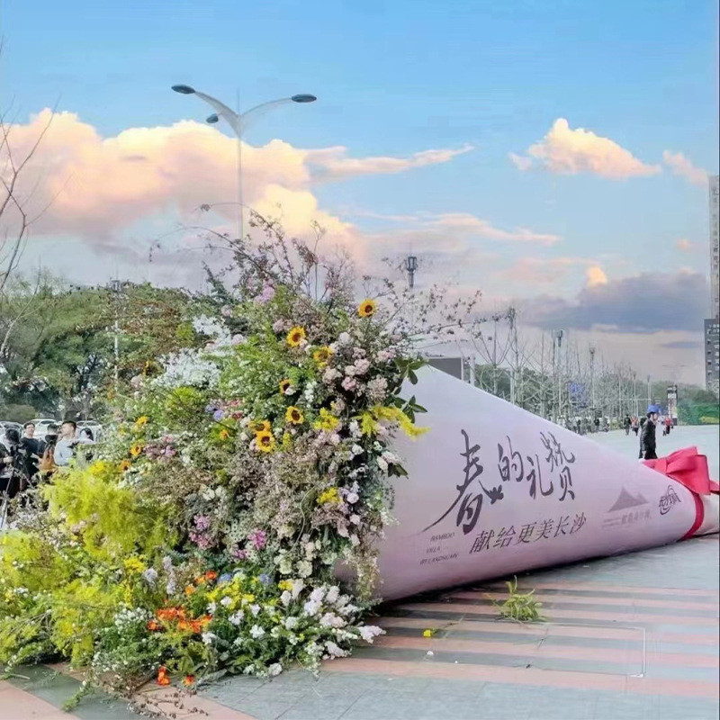 装饰仿真花束立式美陈巨型拍照打卡道具大型网红玫瑰捧花引流摆件