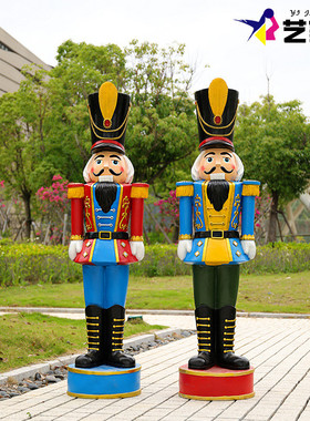 热销迎宾人物雕塑胡桃夹子士兵酒店门口装饰英国皇家卫兵玻璃钢大