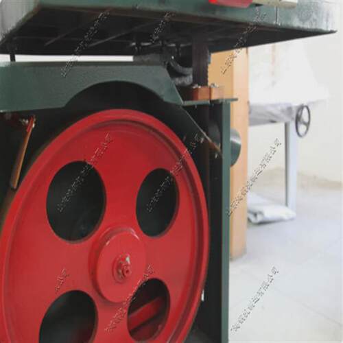 半自动木工带锯机家具直线切割机角度曲线圆木和四方木开料设备