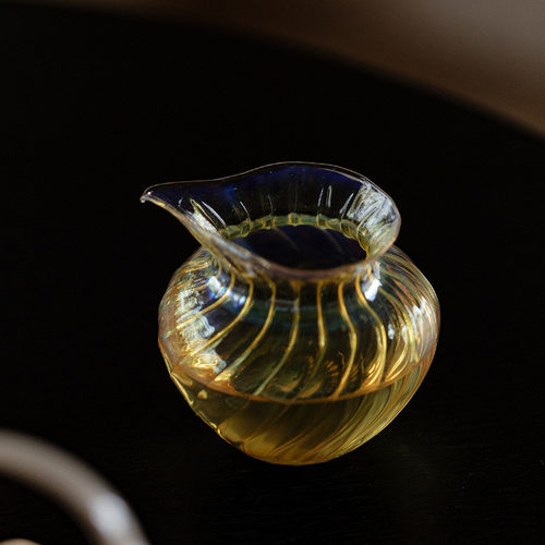 束刻耐热加厚珊瑚杯公黄高硼硅玻璃公道杯茶具配件透明茶海分茶器
