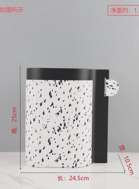 现代简约高级感仿马毛皮革金属干花花瓶摆件玄关卧室家居饰品书房