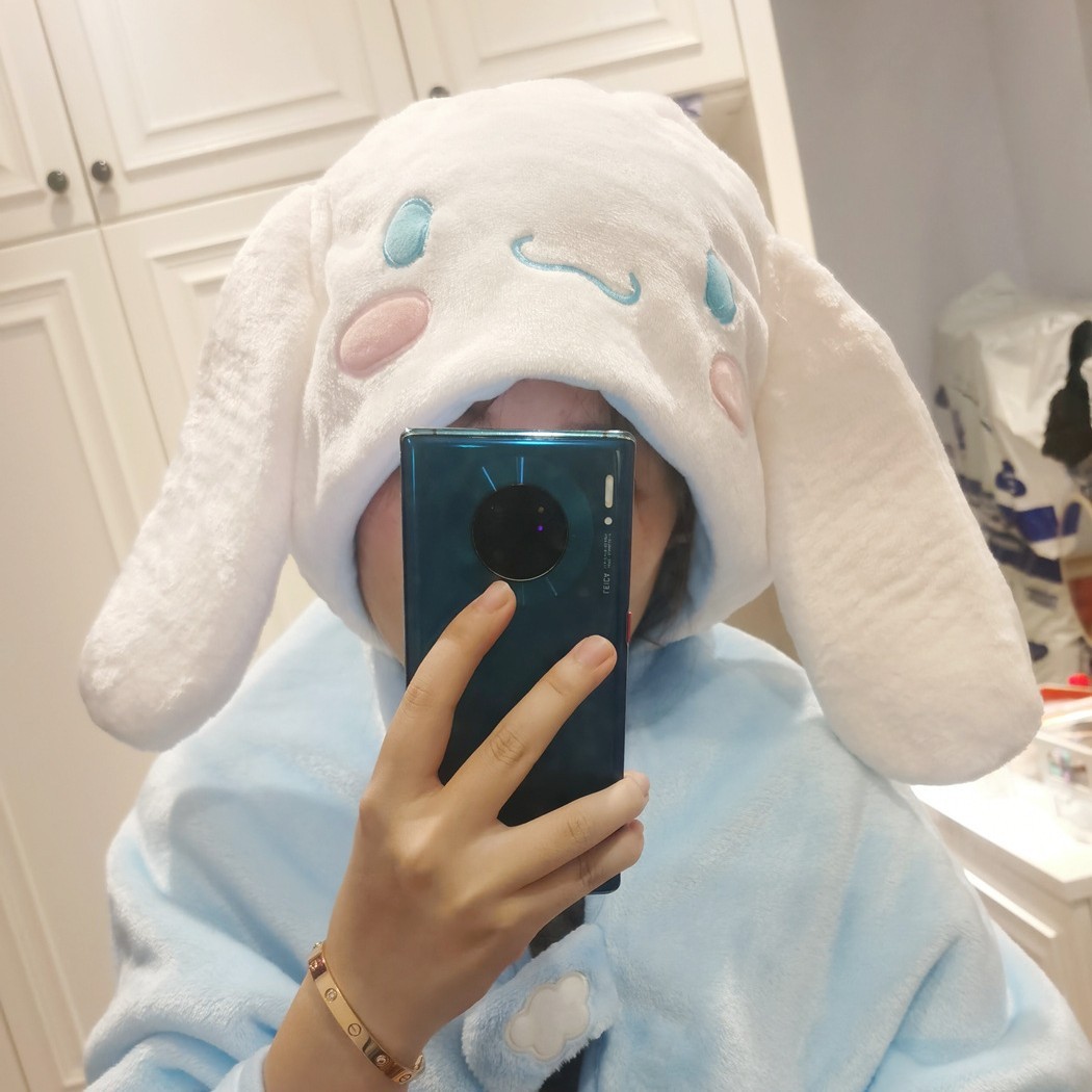 披风少女心三眼仔草莓熊连帽家居可爱卡通斗篷宅人空调毯四季通用