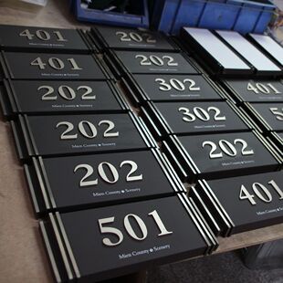 金属发光房间房间号数字门牌楼层酒店宾馆指引广告牌小区写字楼