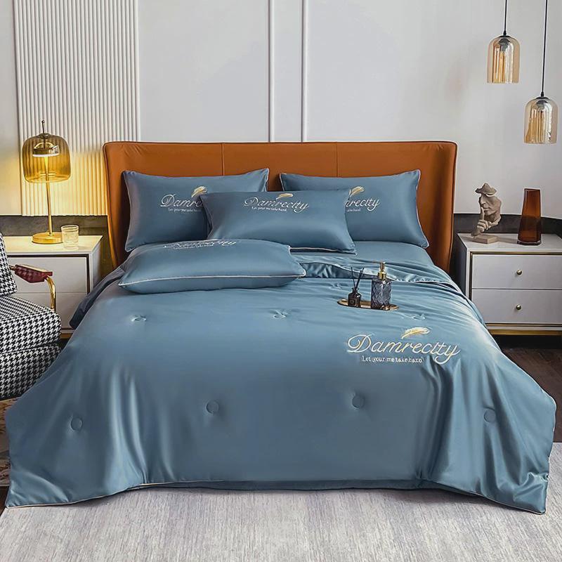 红色四件套冰丝夏被可机洗酒红夏凉被水洗宿舍单双人可床上薄被子