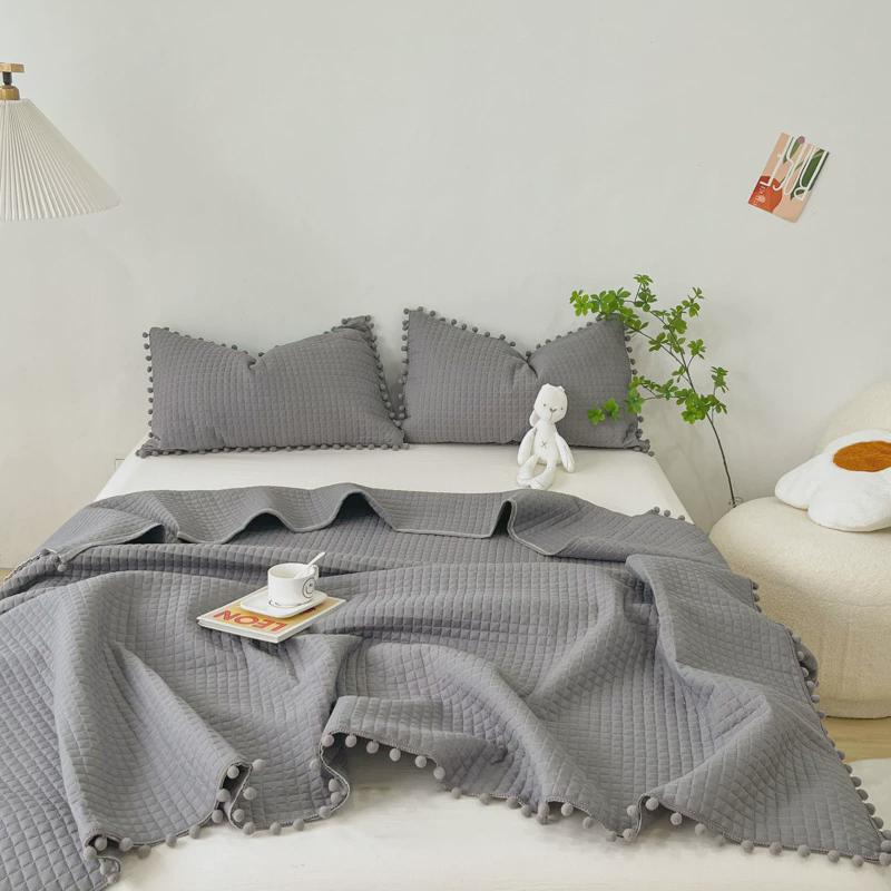 日式白色球球缝三件套绗水洗棉夏凉被纯色夏被可机洗空调被批