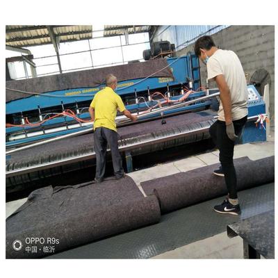 供应家具包装毯包装毛毡果树草地保湿除草布黑心棉毛毡