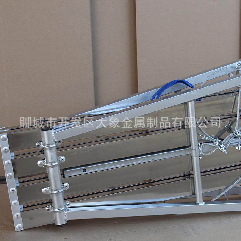 厂家直销折叠马凳家用折叠马凳可升降折叠马凳折叠脚手架
