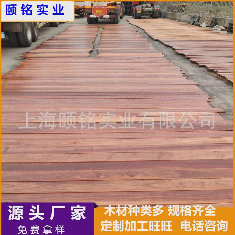 柳桉木扶手户外柳桉木防腐木地板耐磨耐腐蚀实木踏板防腐碳化圆柱