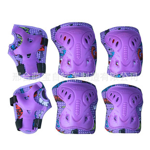 儿童护膝轮滑鞋滑板车平衡车溜冰护具套装护手护肘自行车安全防摔