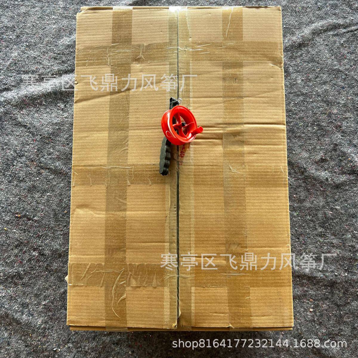 新款风筝塑料红轮 带线线轴手握轮线板 放飞器材放飞风筝配件