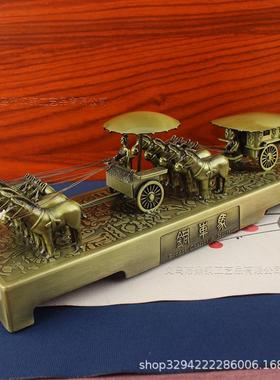兵马俑摆件旅游工艺品供应锌合金车马纪念品秦始皇铜车马工艺品