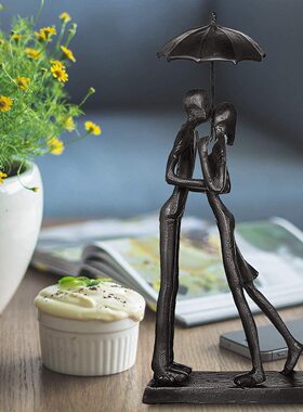 现代家居装饰打伞情侣情人节客厅桌面摆设摆件送礼结婚祝福纪念品