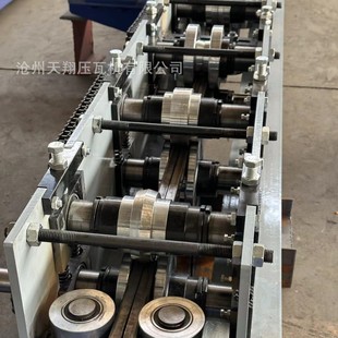 各规格成车厢板机成型机异形方管机龙骨机冷板方管方管