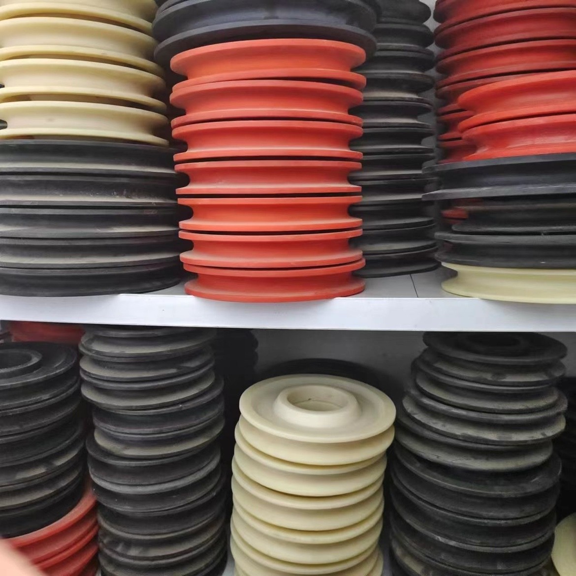 徐工吊车尼龙滑轮XCT8 12 16 20 2550大小钩滑轮臂头滑轮